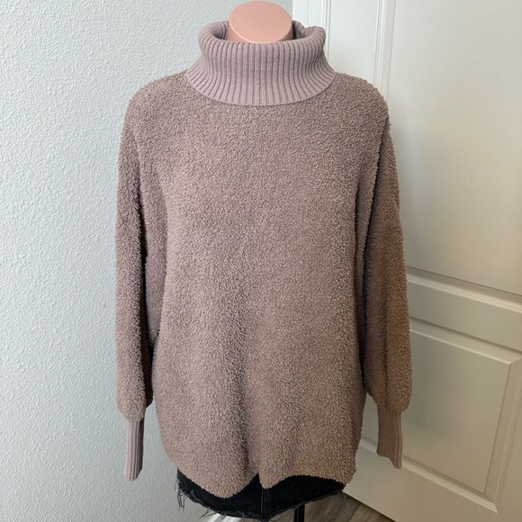 Altar’d State Cozy Taupe Turtleneck Fleece Sweater Pullover Sz M - Picture 1 of 4